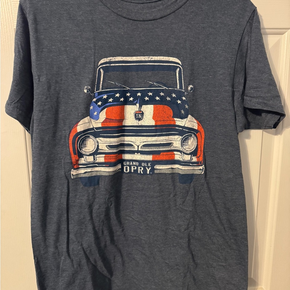 Grand Ole Opry Red, White, and Blue Pick-up Truck T-Shit